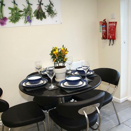 הוילה יורק City Centre Town House With River Walks And Free Parking C27Hk מראה חיצוני תמונה
