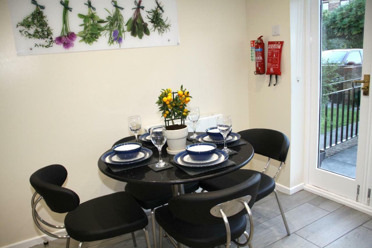 הוילה יורק City Centre Town House With River Walks And Free Parking C27Hk מראה חיצוני תמונה